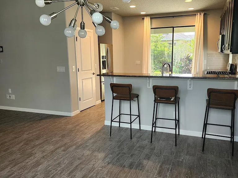 2882 Amethyst Way — Photo 5
