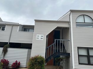 1932 E Lindsey St APT 211, Norman, OK 73071