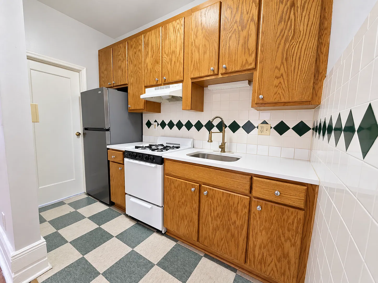 1 bed, 650 sqft, $1,650 — Photo 2