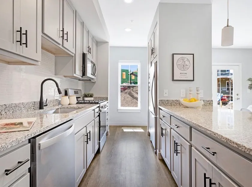 26 Blue Jay Cir