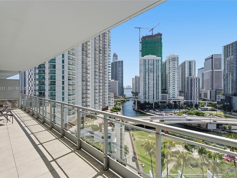 1st image of 90 SW 3rd St APT 1801