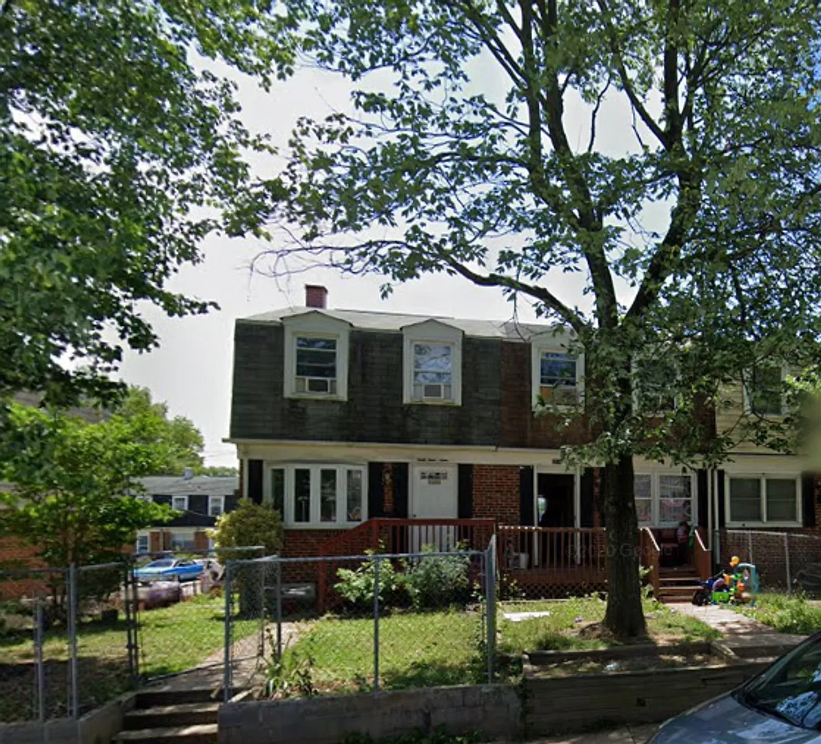 Charming & Move-In Ready Home in Baltimore! — Photo 1