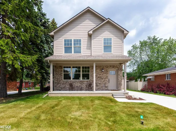 21611 Ardmore Park Dr, Saint Clair Shores, MI 48081