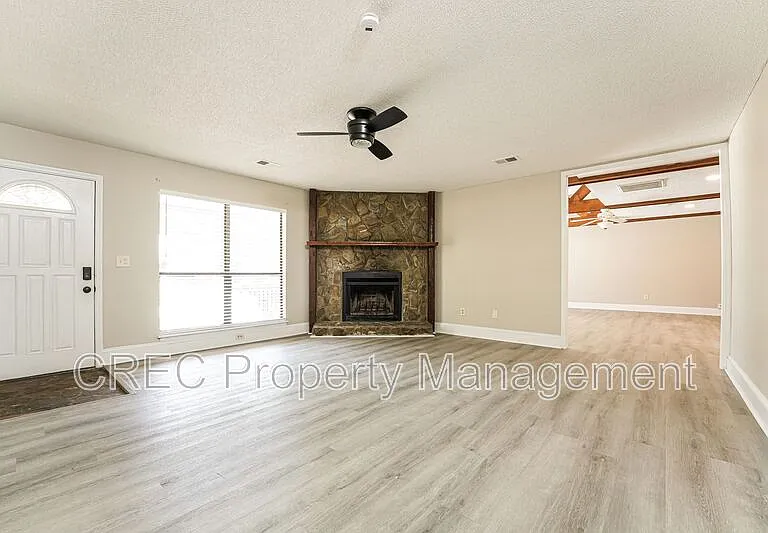 213 Sagebrush Ln — Photo 7
