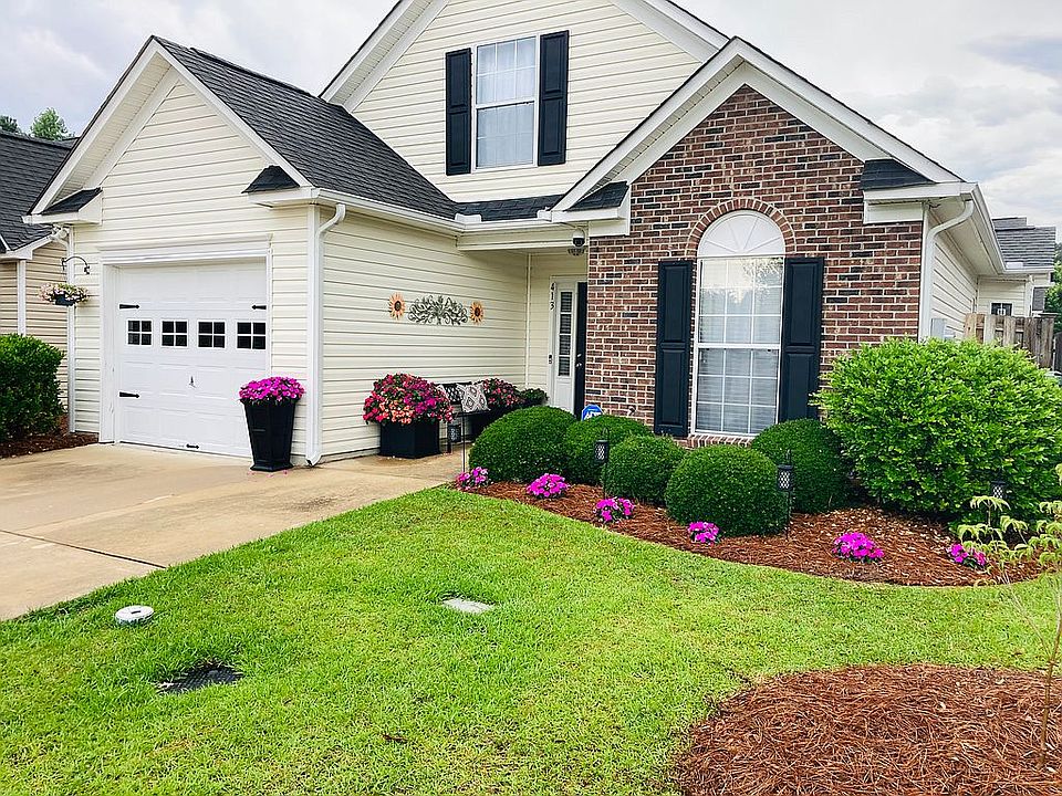 1st image of 413 White Cedar Dr