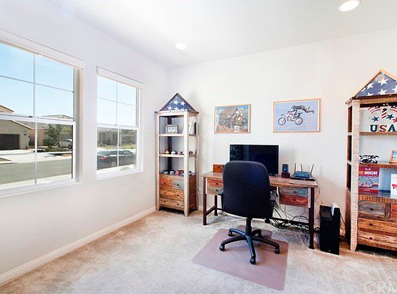 4th image of 30532 Copper Rose Dr