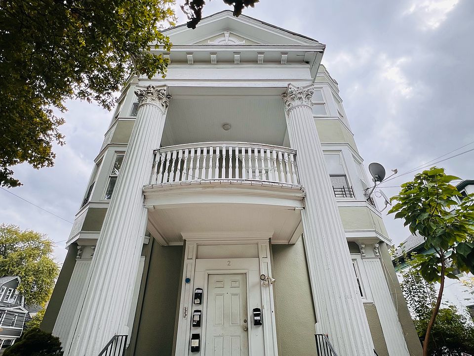 BUILDING EXTERIOR