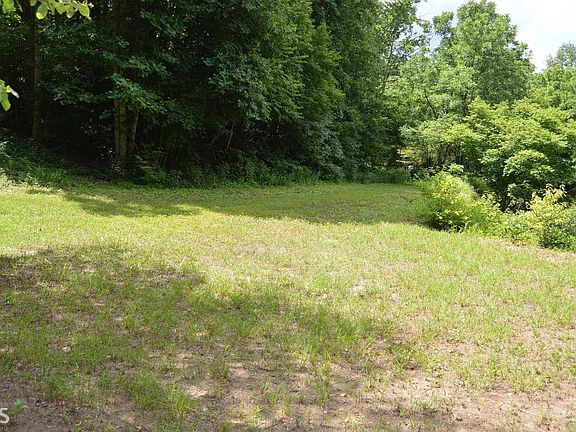 3rd image of 0 Tyler Ln #4