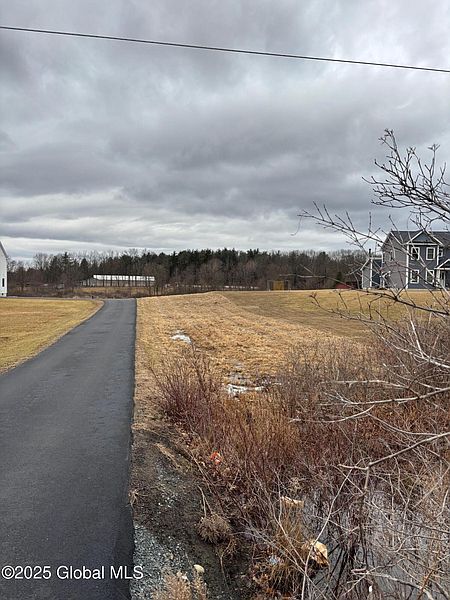 5th image of 235 Mammoth Spring Road