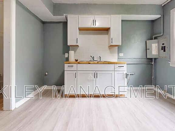 5th image of 33382 Belding Ct