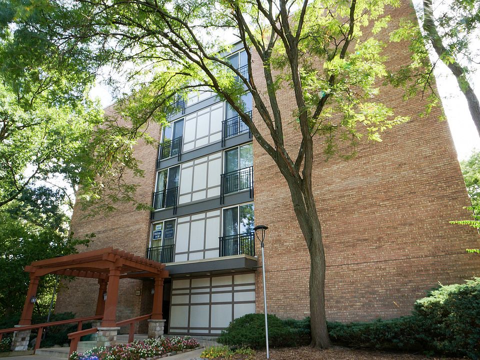1st image of 5820 Oakwood Dr Unit 4J