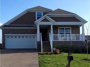 1352 Creekside Dr, Nolensville, TN 37135