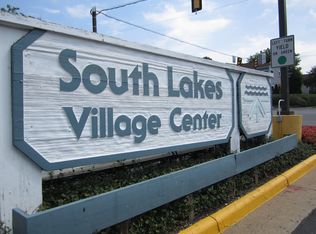 11116 Lakespray Way, Reston, VA 20191