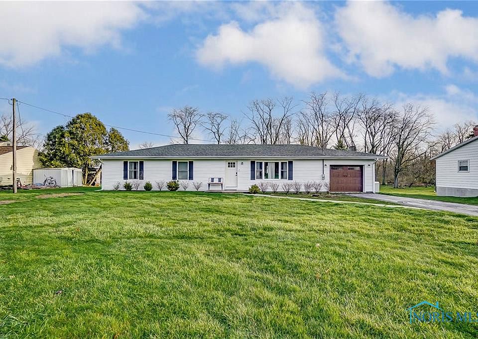 1st image of 11113 W Autumn Ln