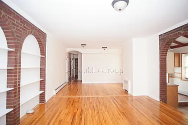 Rented by Bouklis Group