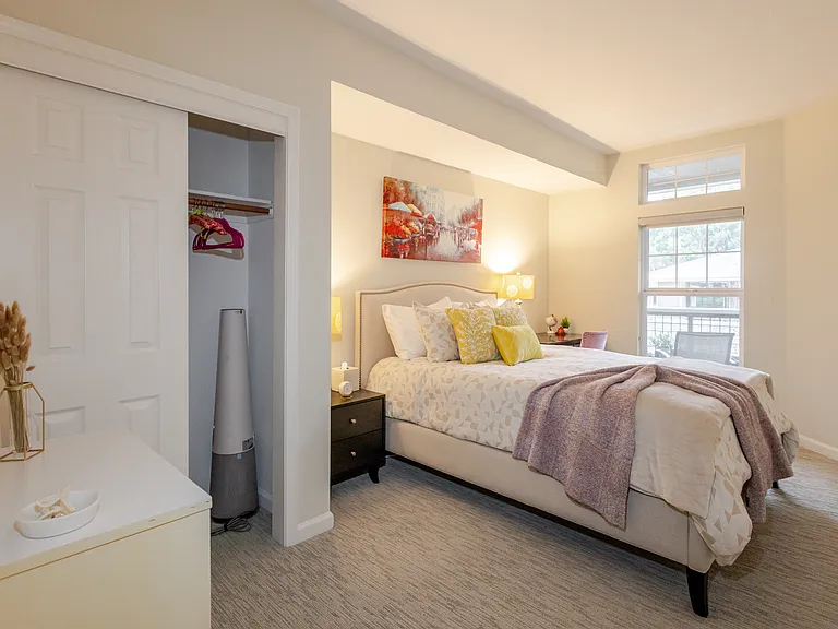 525 Swallowtail Ct — Photo 36
