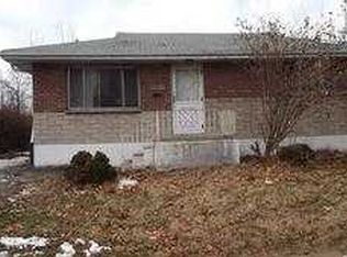 5215 Virginia Ave, Saint Louis, MO 63111