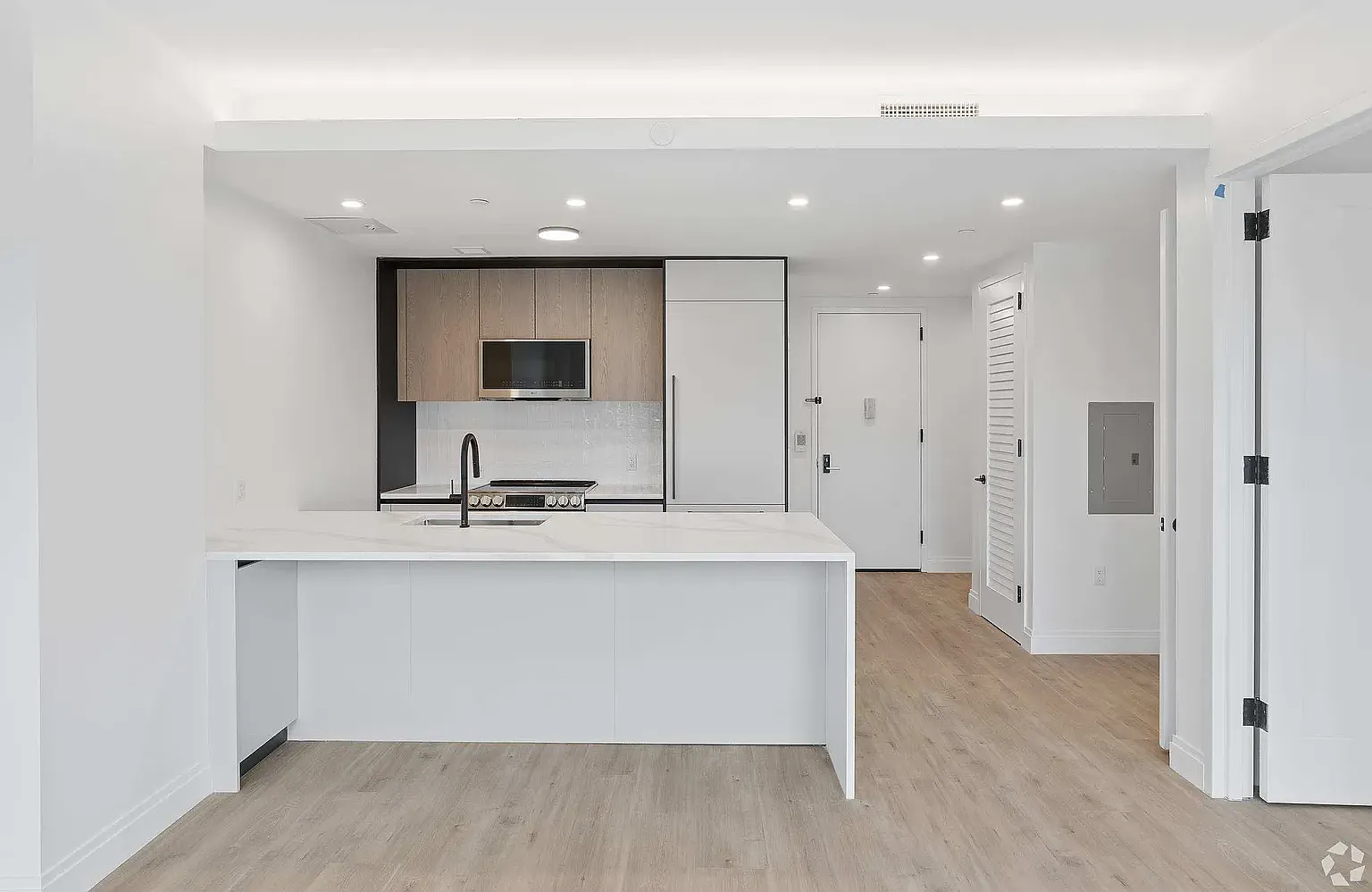205 East 110th Street — Photo 1