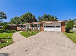 118 Avalon Dr, Warner Robins, GA 31093