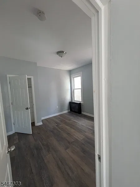3 bed, 2.0 bath, $2,500 — Photo 2