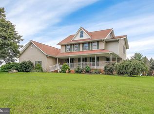 18608 Falls Rd, Hampstead, MD 21074