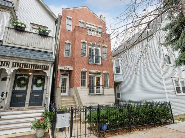 1951 W Melrose St #1, Chicago, IL 60657