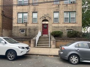 94-96 W 24th St #2, Bayonne, NJ 07002