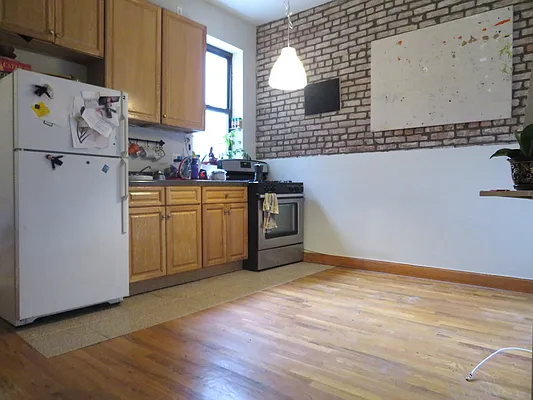 Rented by Rennit Inc. | media 19