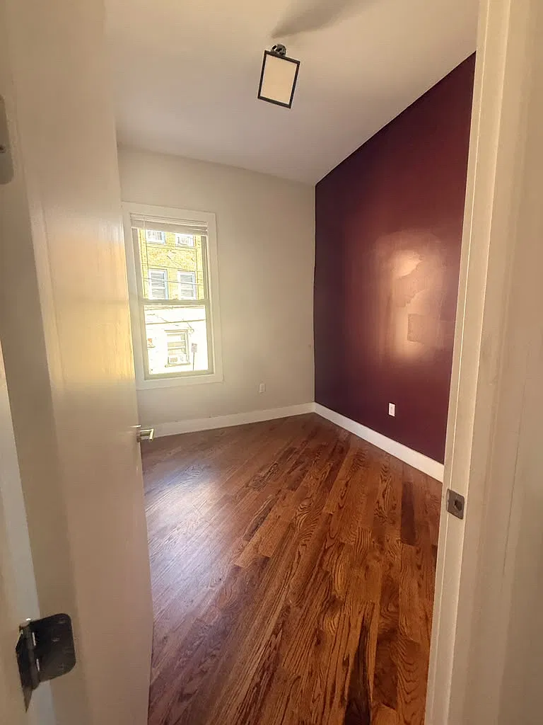 2 bed, $1,900 — Photo 3