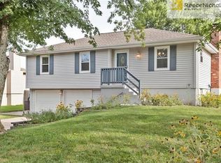 21530 W 179th St, Olathe, KS 66062