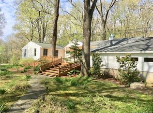 8 Beekman Pl, Madison, CT 06443