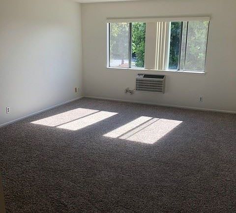 3rd image of 8011 Bright Ave APT 5