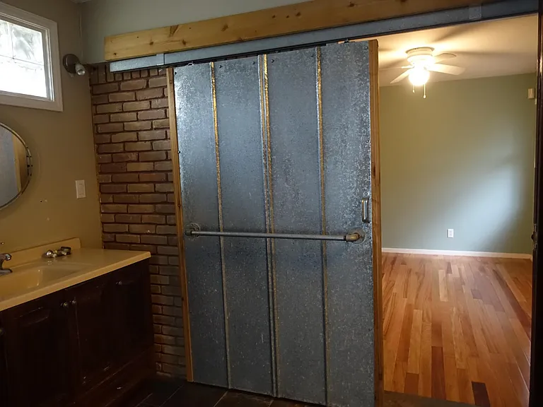 5311 Sunshine Dr — Photo 40