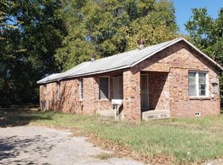 1732 Dillard St, Fort Worth, TX 76105
