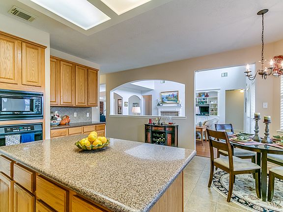 4th image of 11313 Silver Bay Ct