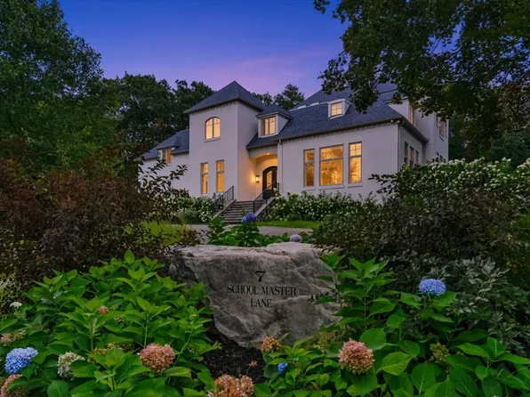7 Schoolmaster Ln, Dedham, MA 02026