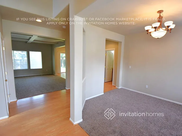 6305 61st St W — Photo 2