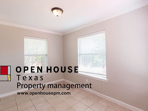 4th image of 10613 Pineview Ln