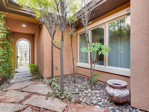 2nd image of 209 Muldowney Ln