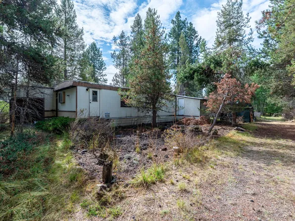 55521 Gross Dr, Bend, OR 97707