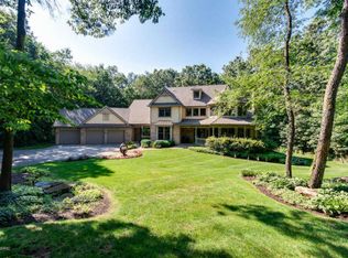 3324 Whitburn Ct SE, Ada, MI 49301