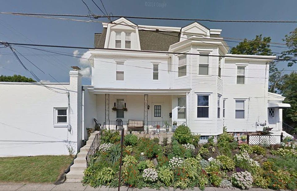 1st image of 223 Ryers Ave