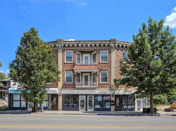 3943 Troost Ave, Kansas City, MO 64110