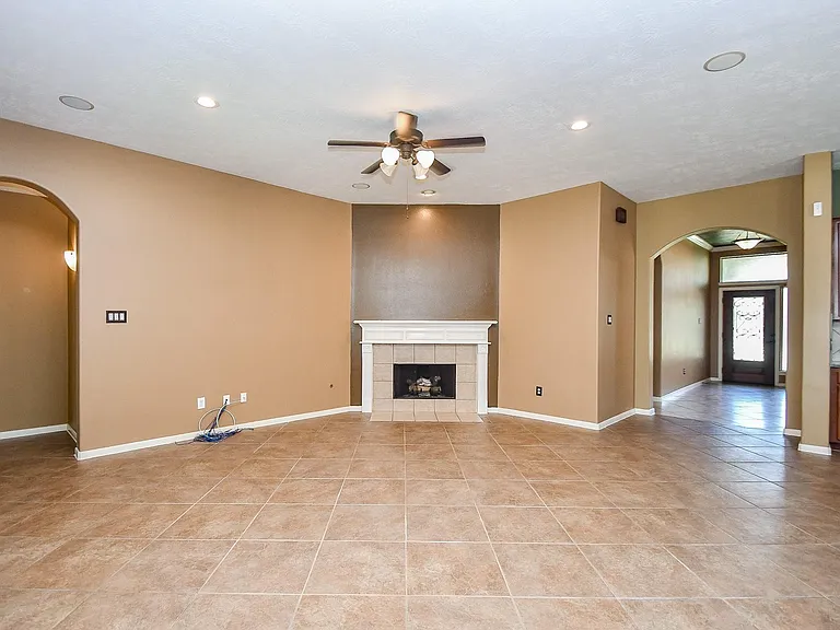 22606 Blanefield Ct — Photo 5