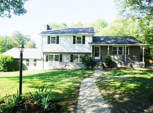 14301 Rivermont Rd, Chester, VA 23836