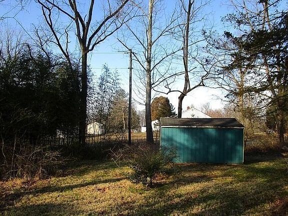 3rd image of 66 Barnes Corner Rd