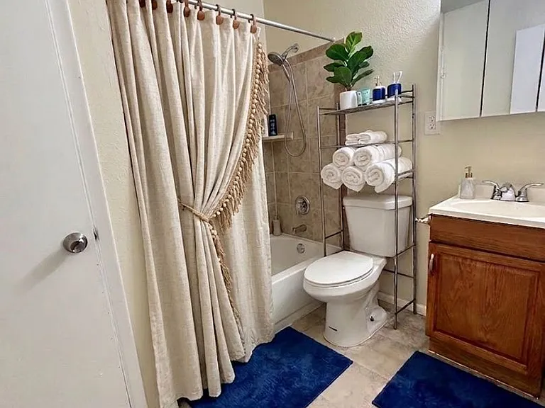 501 Texas Street NE — Photo 17