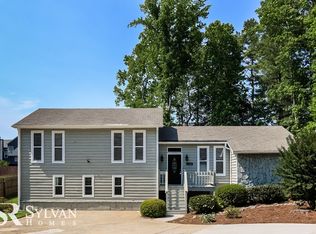 2438 Sawmill Rd SW, Marietta, GA 30064