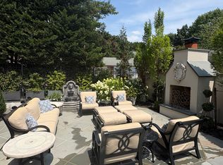 4600 Kenmore Dr NW #1, Washington, DC 20007