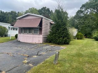 52 Contessa Dr, Springfield, MA 01119